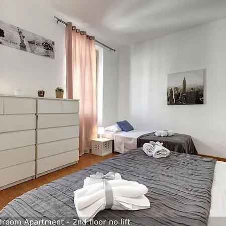 Alice & Ellen By Mamo *