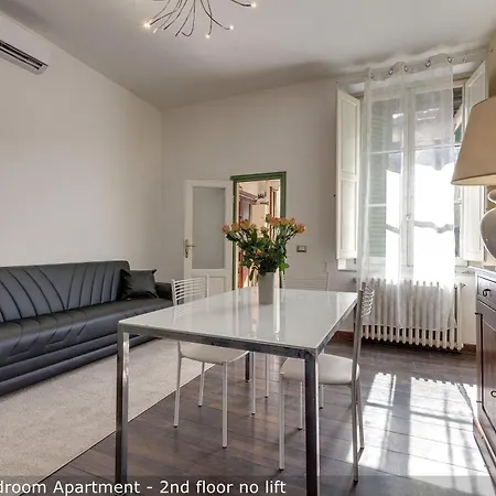 Alice & Ellen By Mamo Florence